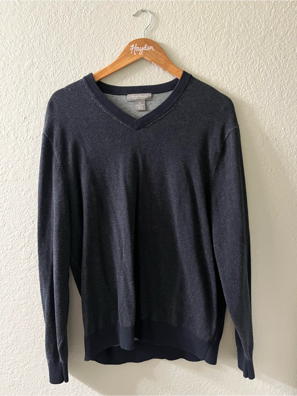 Daniel Cremieux Men's Dark Navy V-Neck Sweater